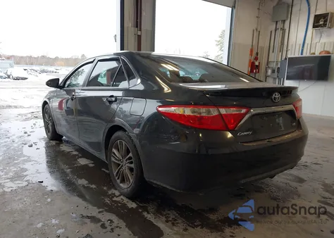 2017 Toyota Camry Se z USA, uszkodzony, nr VIN 4T1BF1FK4HU343478